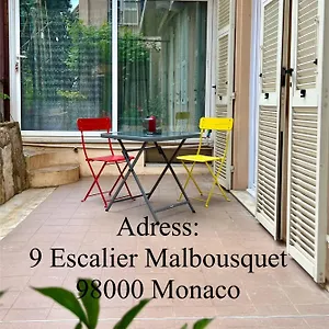  Appartamento In Mc Center, 5min Walk To Casino & The Port And 1min From Underground Train Station Monaco